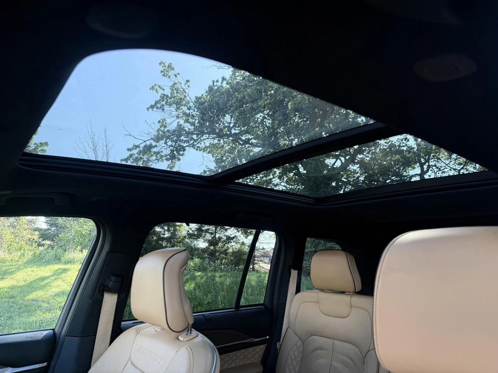 Used 2023 SILVER ZYNITH Jeep SUMMIT image 4