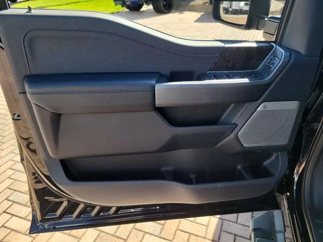 New 2026 Black Metallic Ford Lariat image 17