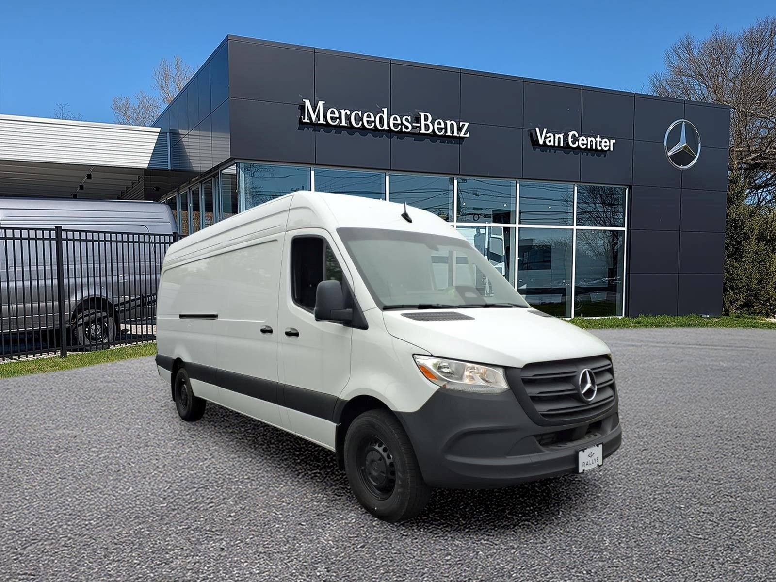 2025 Mercedes-Benz Sprinter 2500 170 WB High Roof's photo