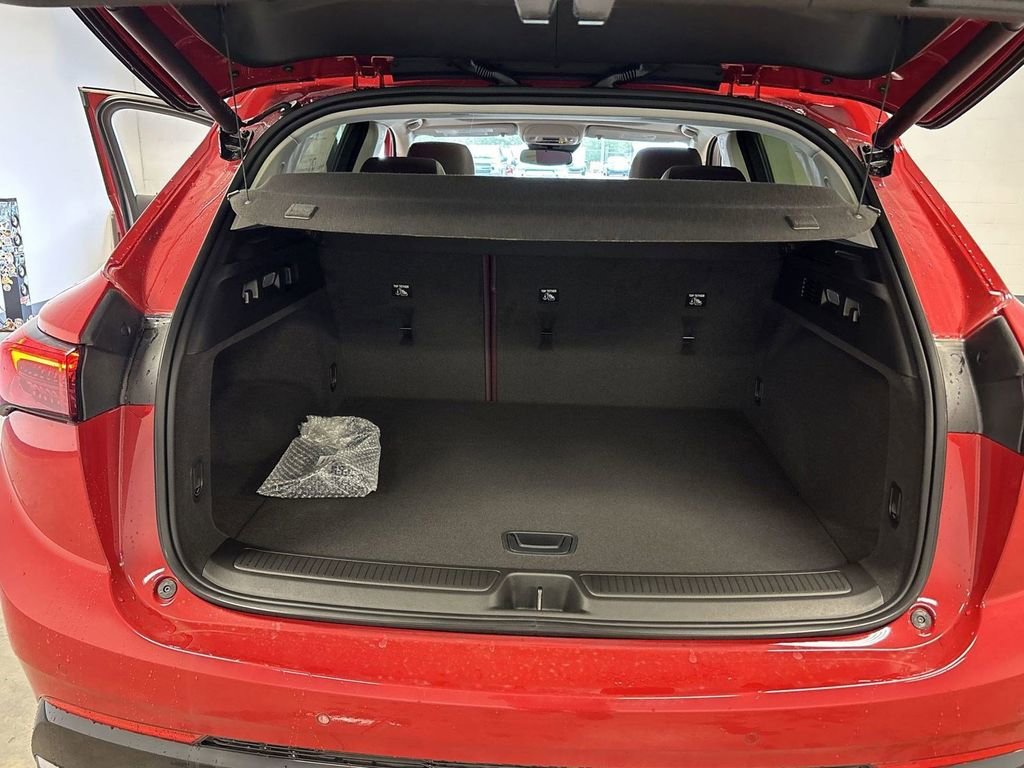 2025 Buick Envision Sport Touring - Photo 31