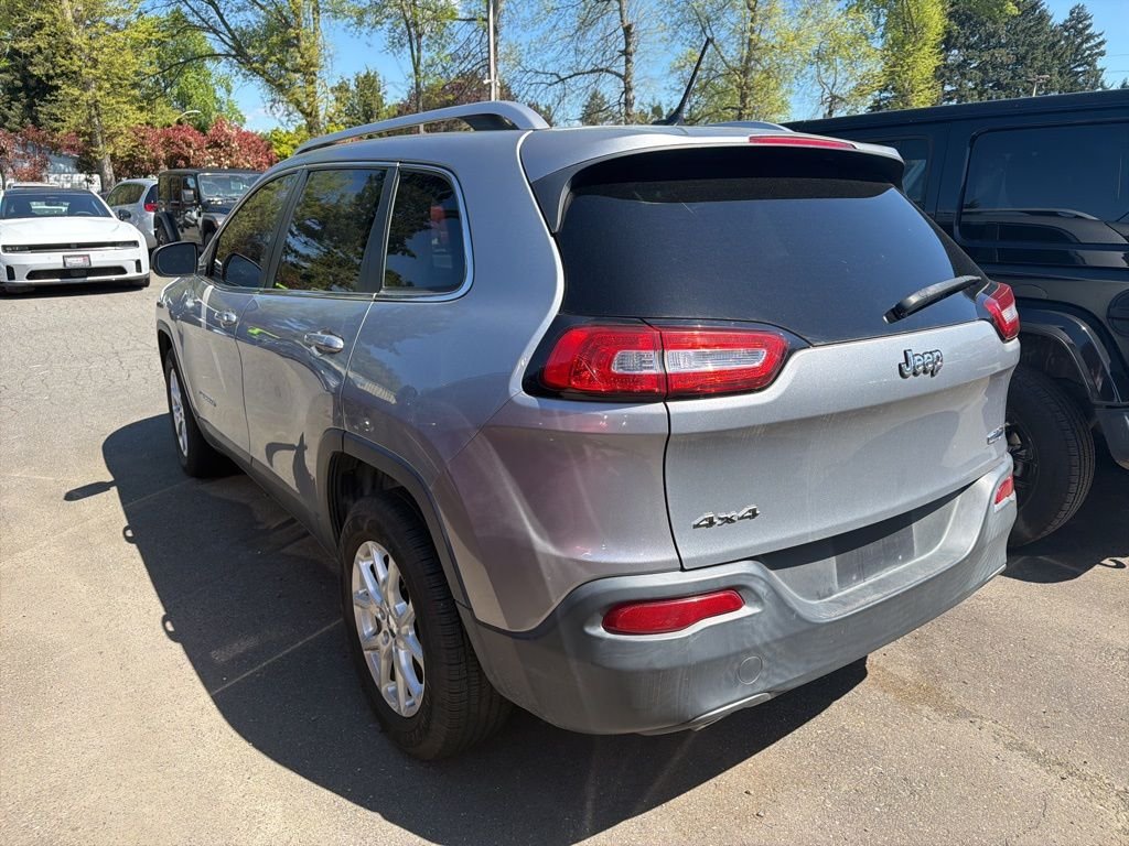 Used 2014 Billet Silver Metallic Jeep Latitude image 4