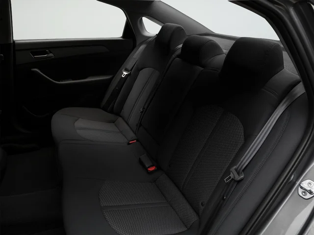 Used 2018 Gray Hyundai Sport image 17