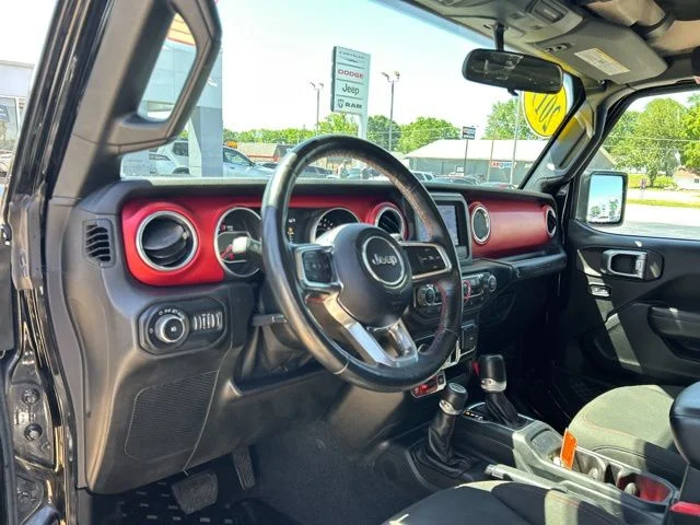 Used 2019 Black Jeep Unlimited Rubicon image 26