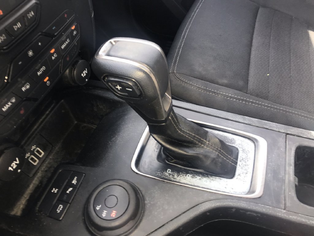 Used 2023 Silver Ford XLT image 20