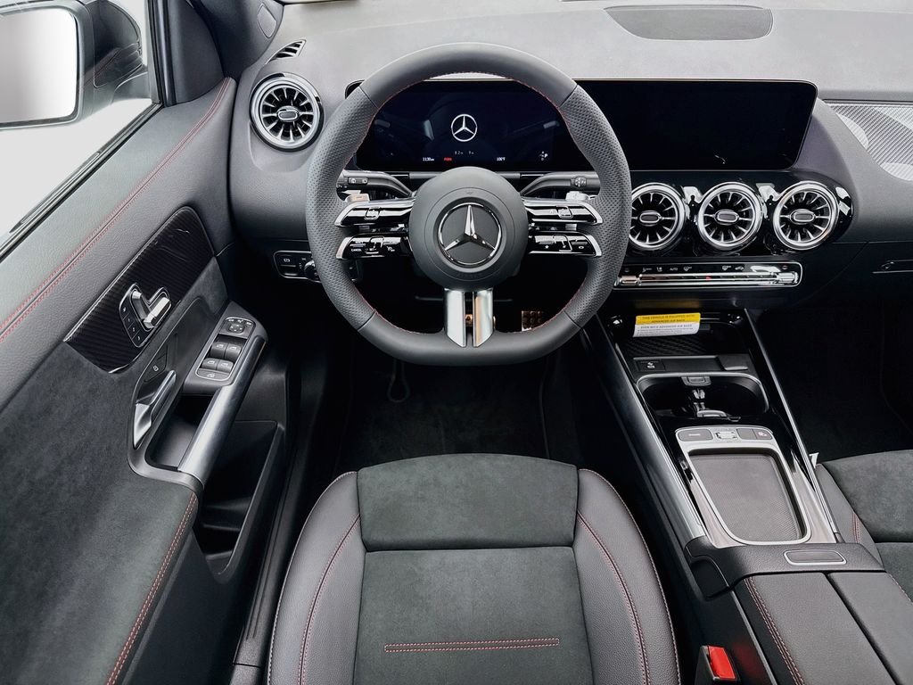 New 2026 Polar White Mercedes-Benz GLA 250 image 10