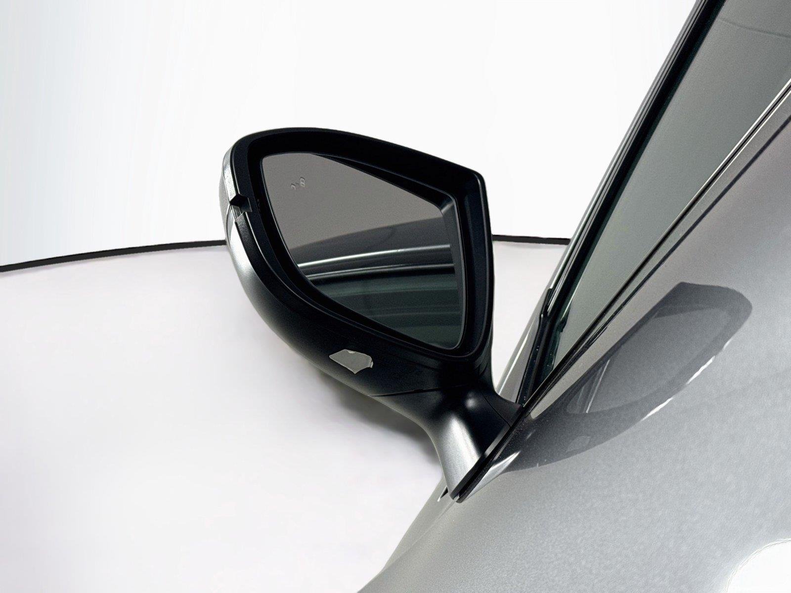 Used 2024 Gun Metallic Nissan SV image 5