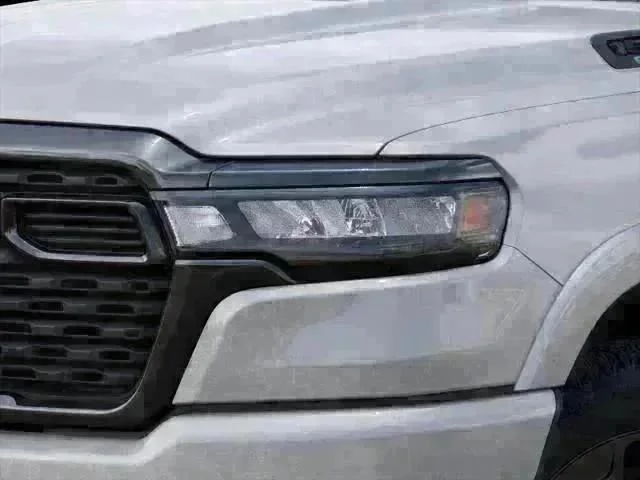 New 2026 Silver Zynith Exterior Paint RAM BIG HORN image 34