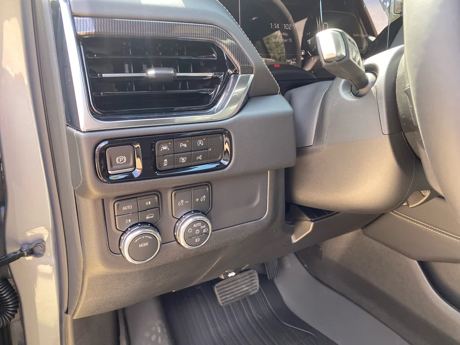 2026 GMC Yukon Elevation - Photo 11