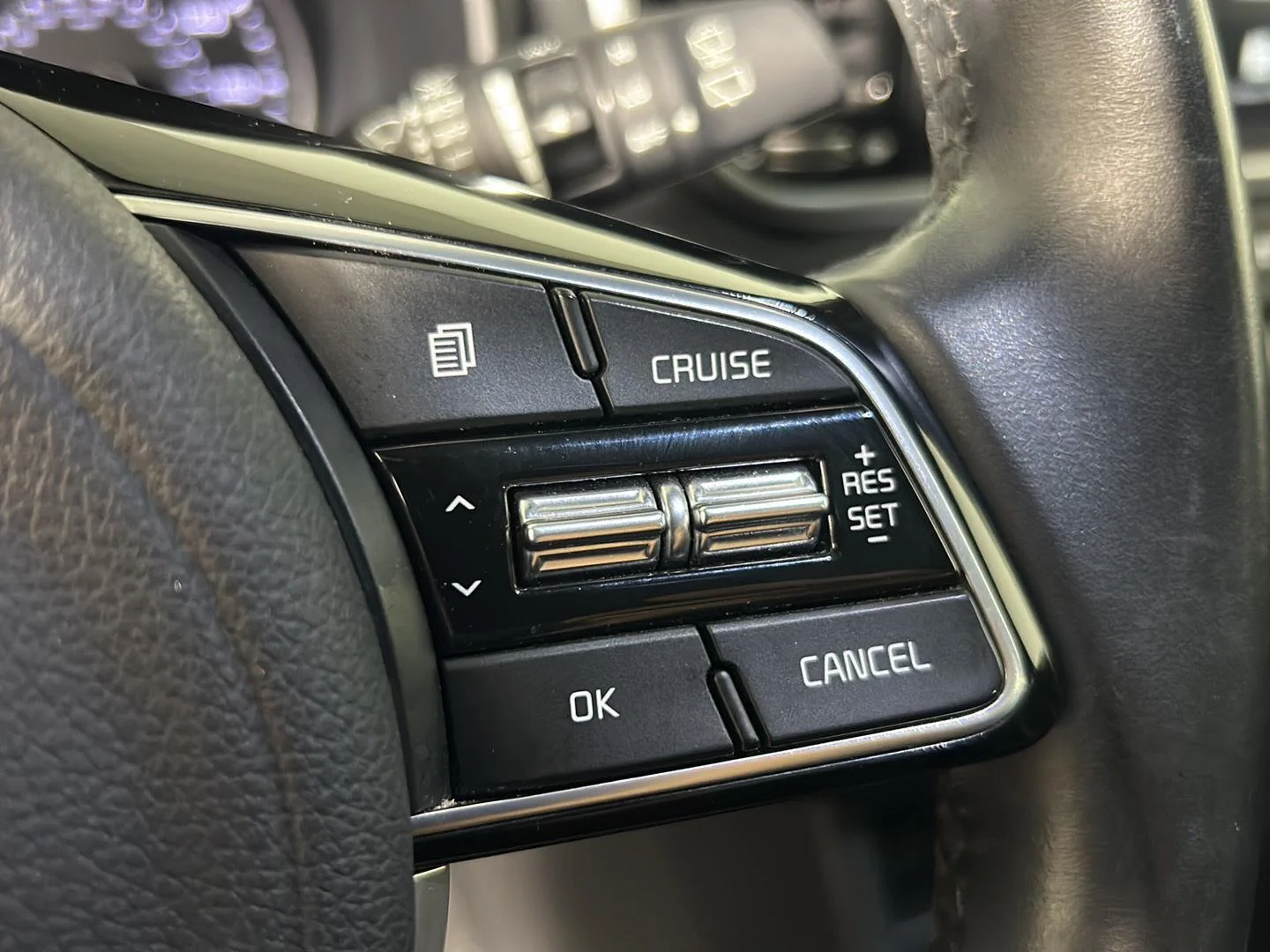 Used 2022 Steel Gray Kia EX image 23
