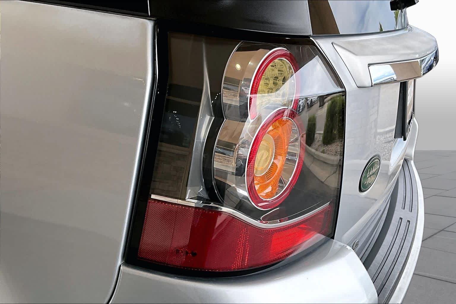 Used 2014 Indus Silver Land Rover  image 27