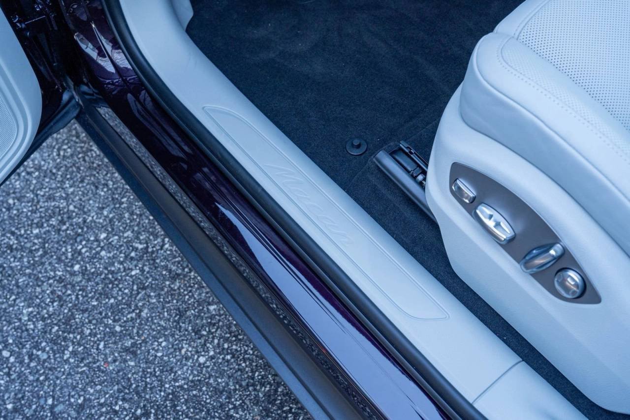 Used 2026  Porsche  image 23
