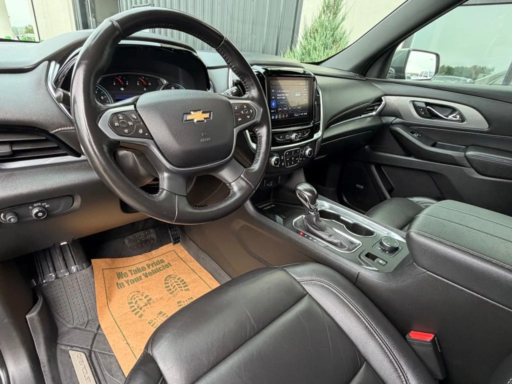 Used 2022 Green Chevrolet LT Leather image 11