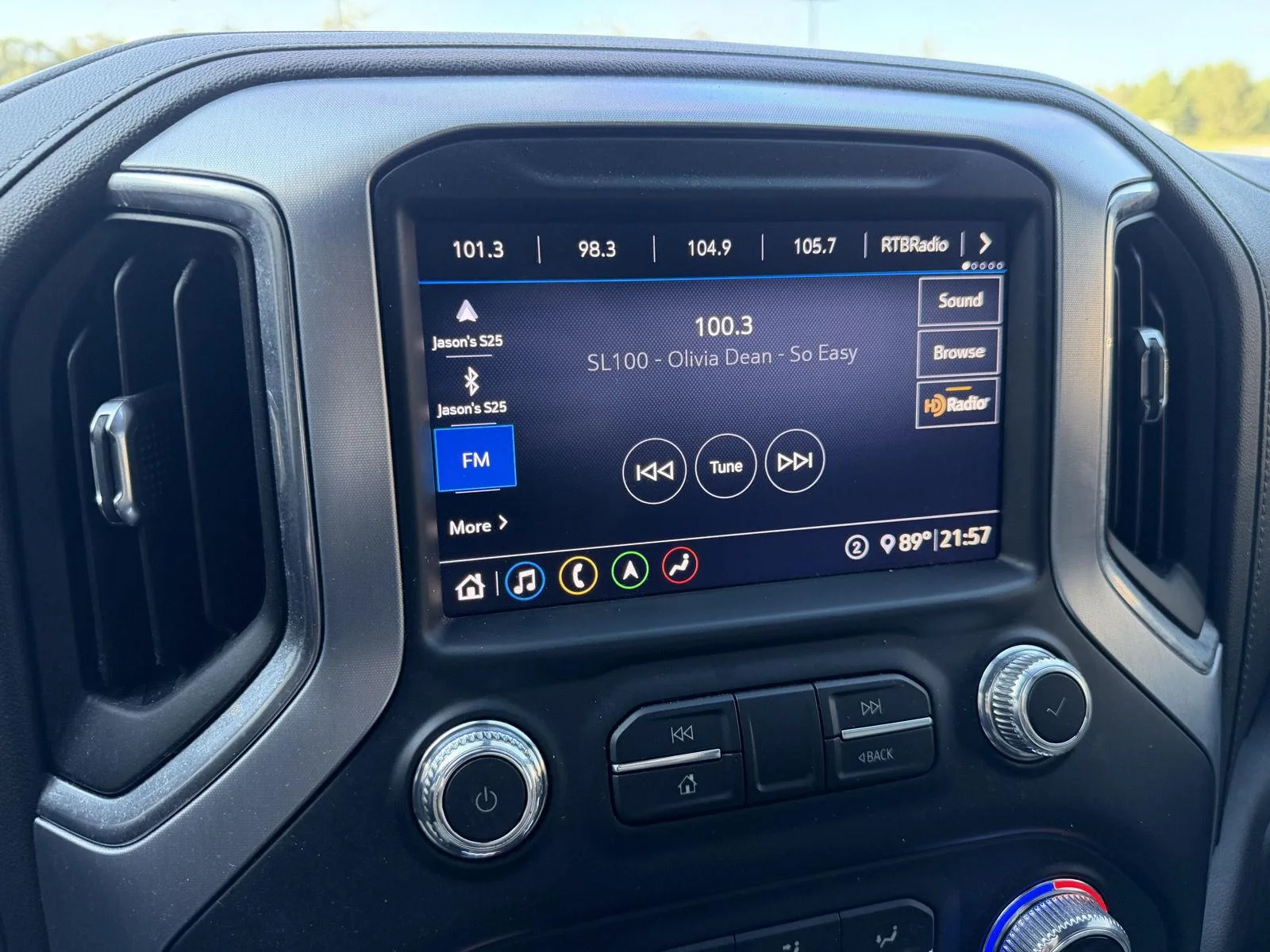 Used 2020 Summit White GMC SLT image 11