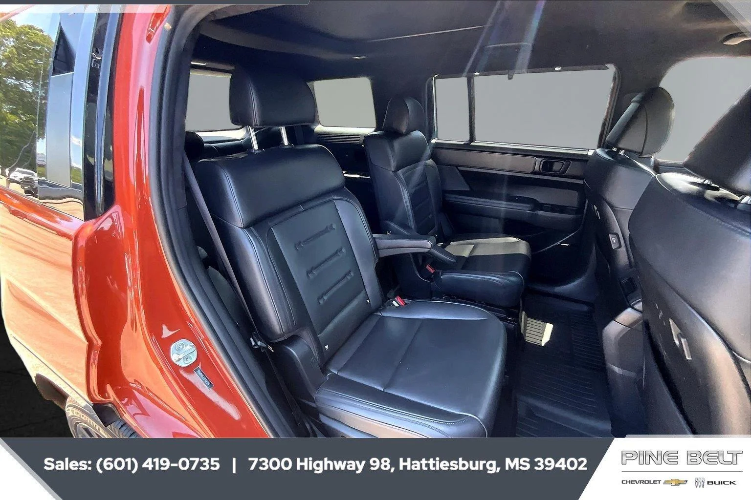 Used 2024 Terracotta Orange Hyundai Calligraphy image 20