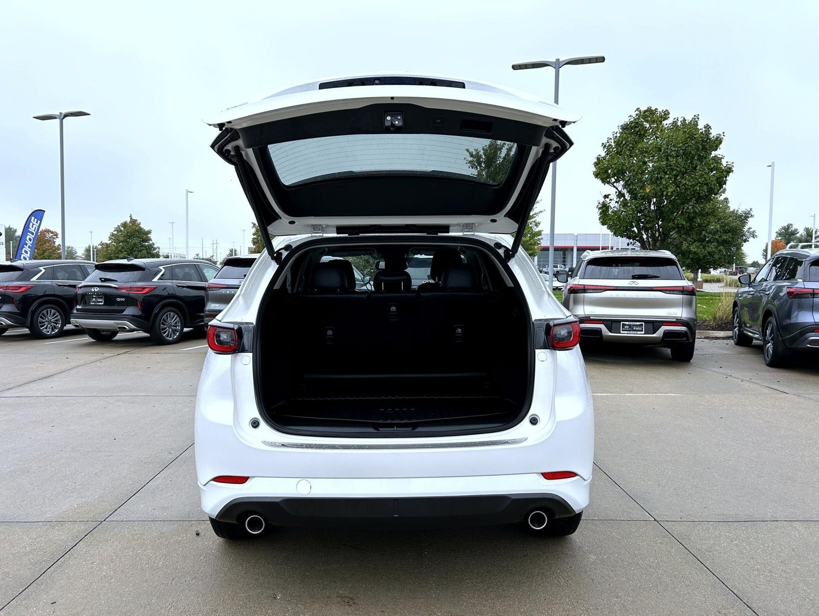 Used 2024 White Mazda 2.5 S Preferred Package image 21