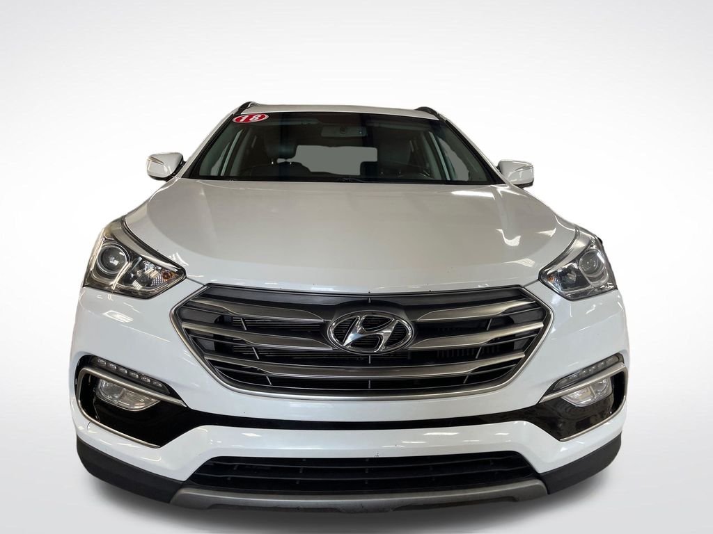 Used 2018 White Hyundai 2.0T image 9