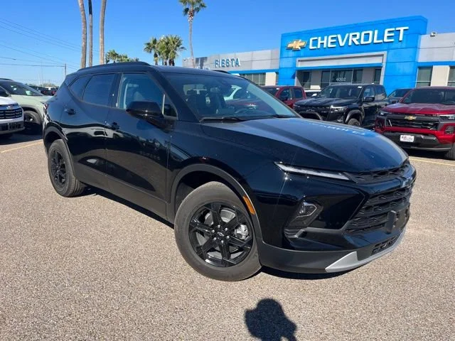 2025 Chevrolet Blazer 2.0T 2LT FWD's photo