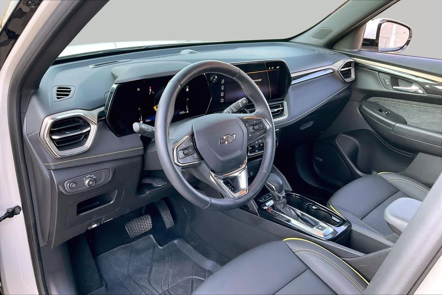 Used 2026 White Sands Chevrolet ACTIV image 14