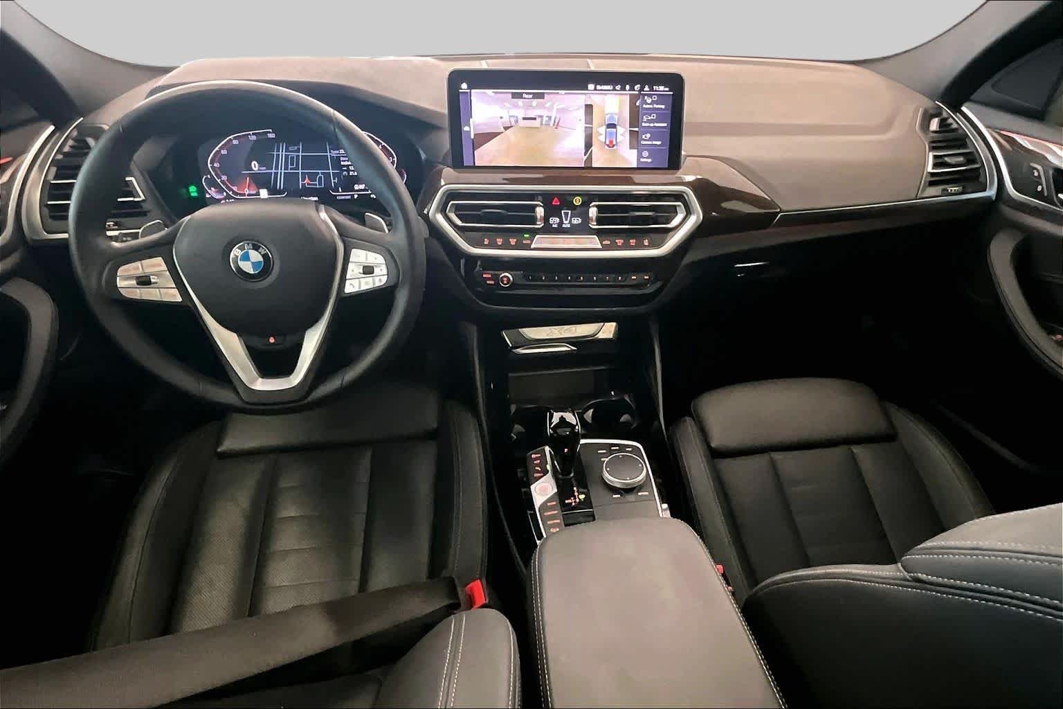 Used 2022 Dark Graphite Metallic BMW xDrive30i image 13