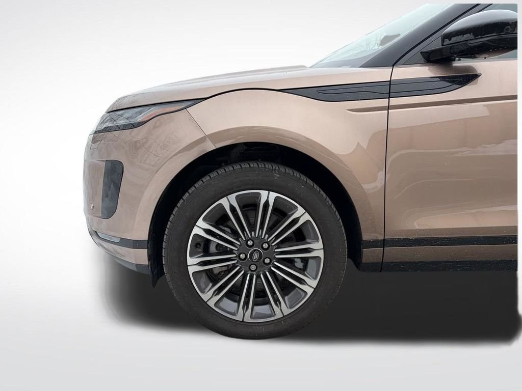 Certified Used 2025 Brown Land Rover S image 9