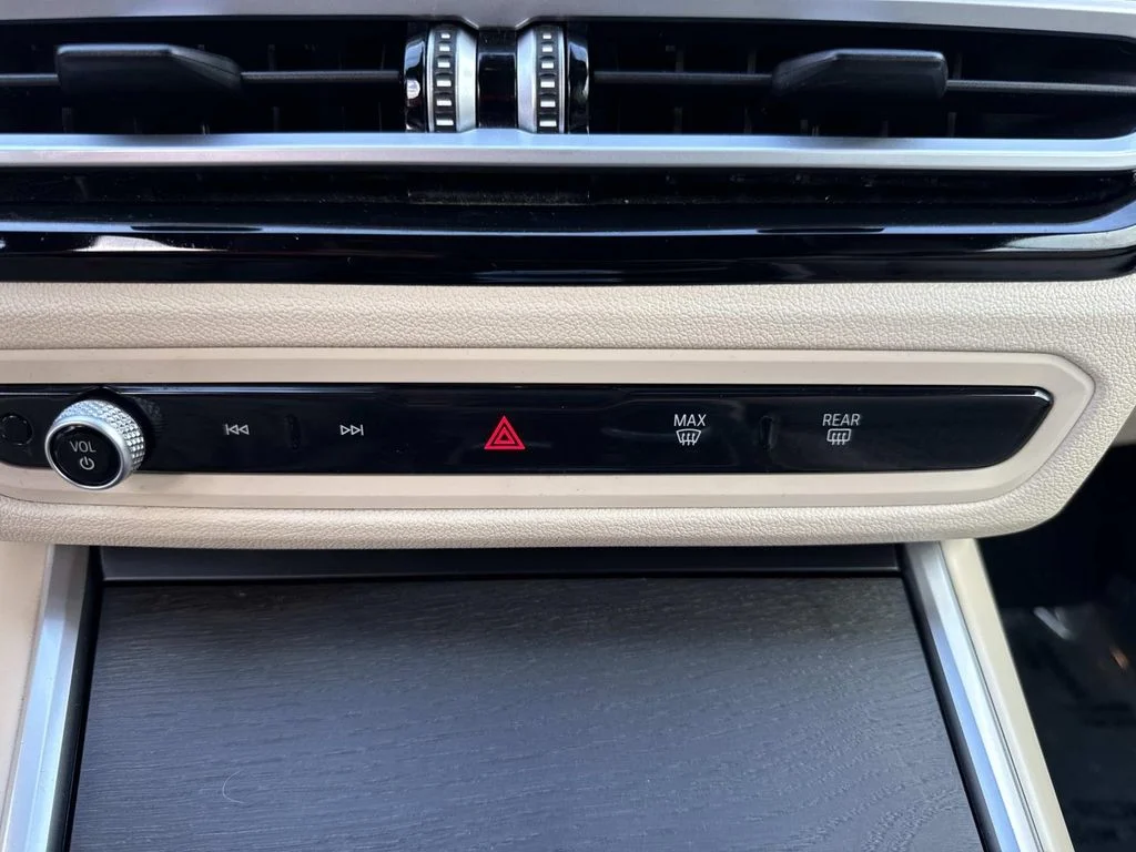 Used 2024 Gray BMW 430i image 26