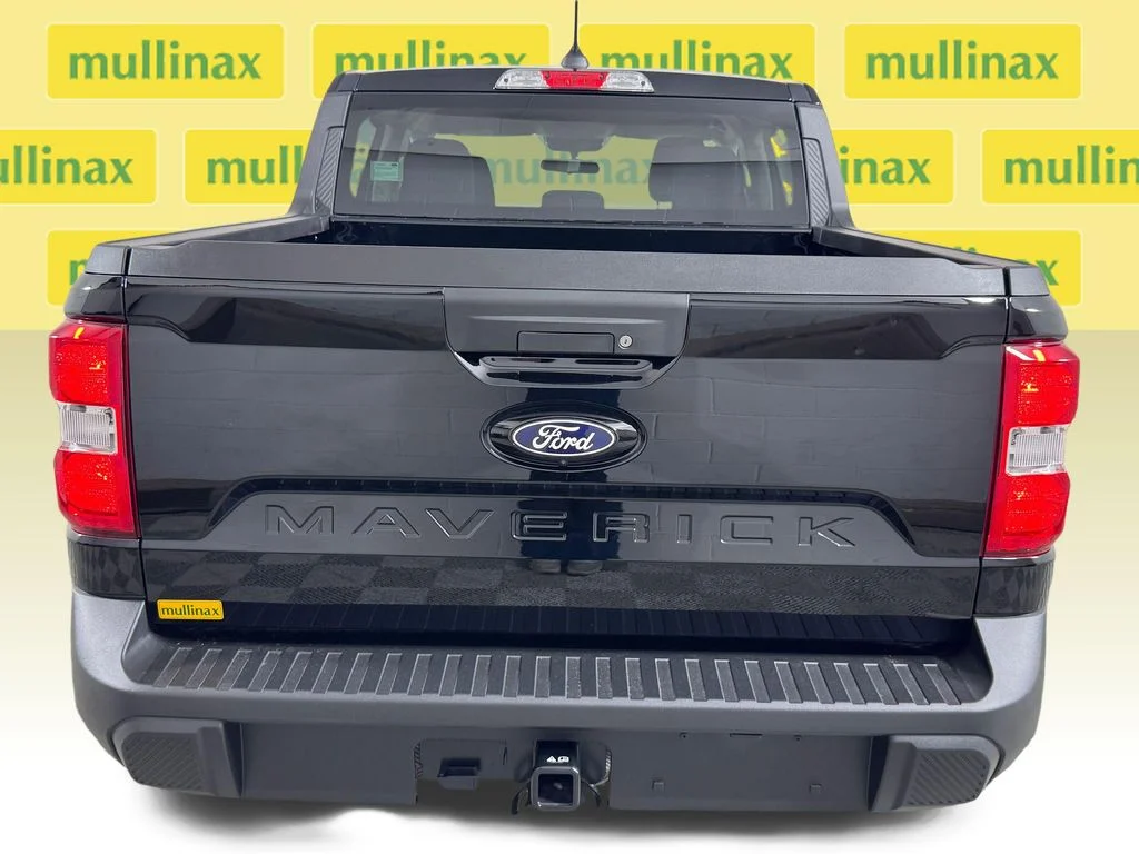 New 2026 Black Ford XLT image 16