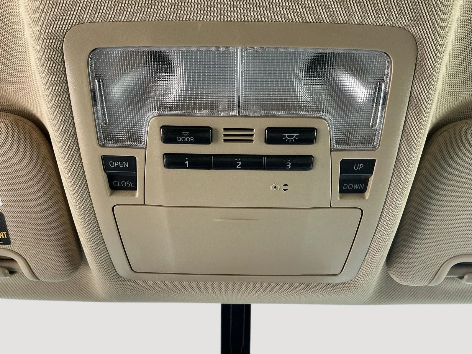 Used 2016 Blizzard Pearl TOYOTA Limited image 18