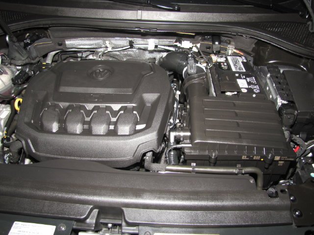 Used 2023 Gray Volkswagen SE R-Line Black image 20