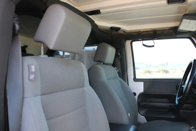 Used 2007 Silver Jeep Rubicon image 18