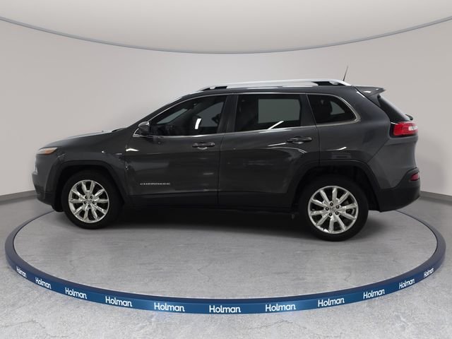 Used 2016 Gray Jeep Limited image 9
