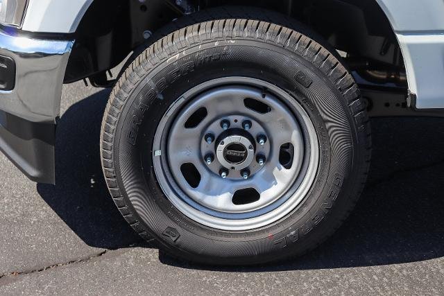 New 2026 Oxford White Ford F-350® XL image 40