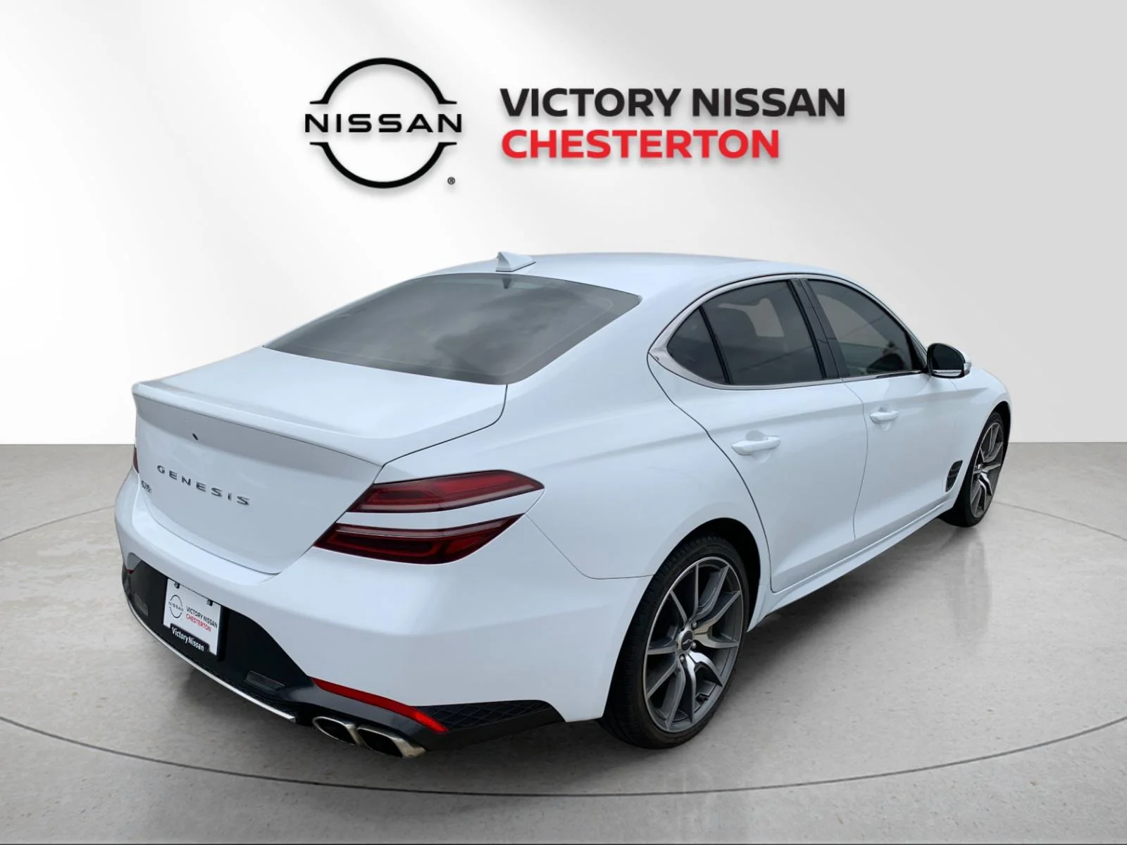 Used 2023 White Genesis 2.0T image 7