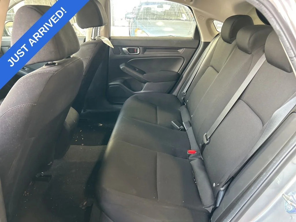 2024 Honda Civic Hatchback LX - Photo 6