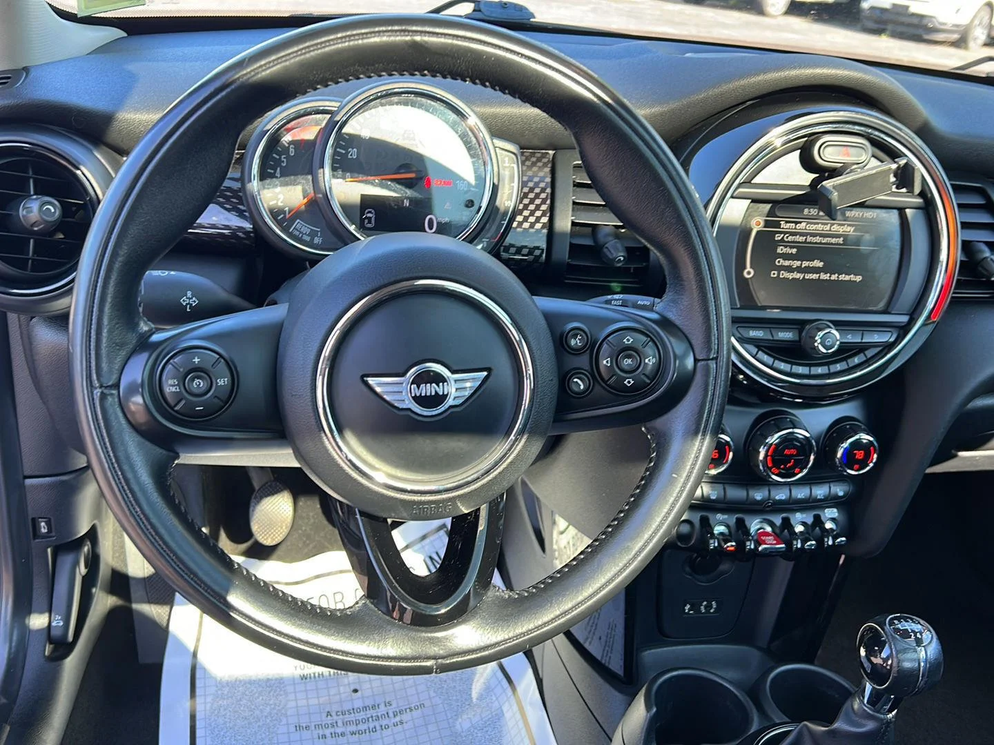 Used 2018 Midnight Black Metallic MINI Base image 24