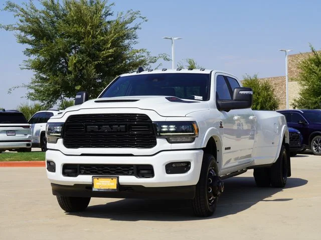 Used 2024 White Ram Limited image 3