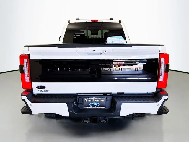 2026 Ford F-350 Super Duty Platinum - Photo 6