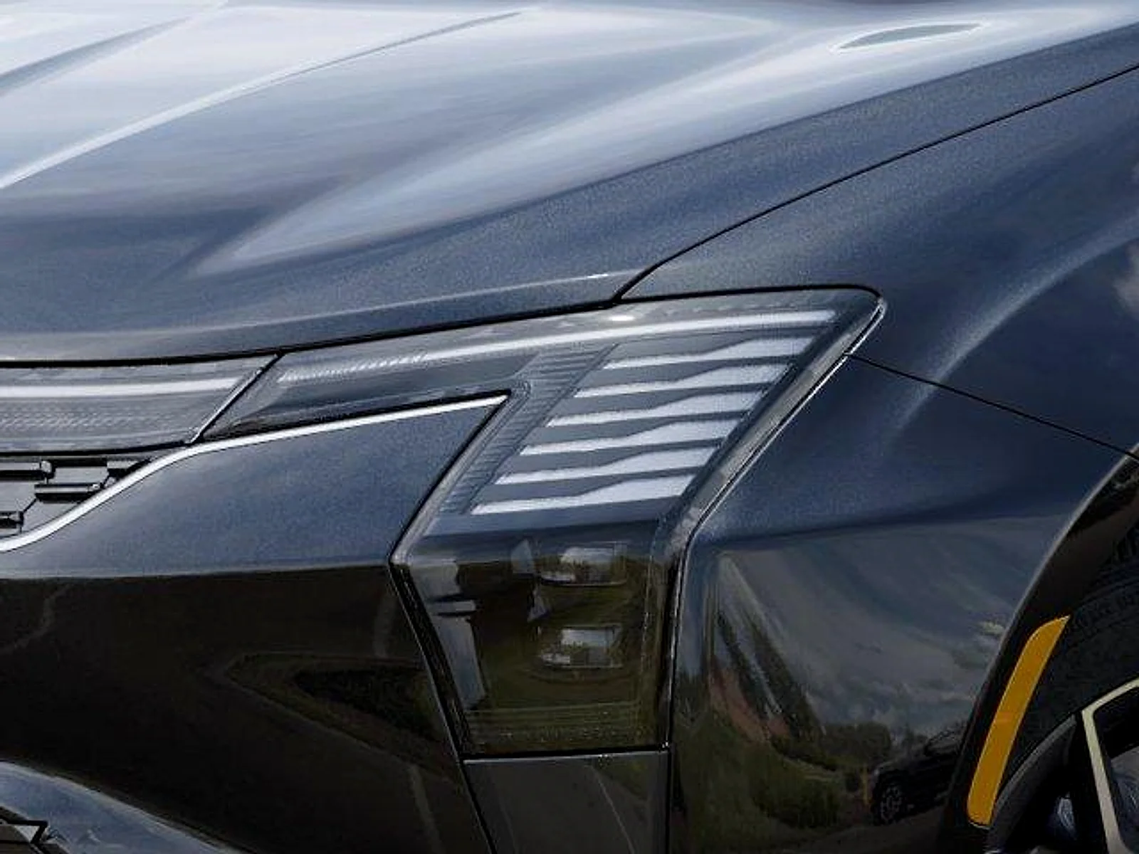 New 2027 Diamond Black Crystal Pearl-Coat Paint Chrysler Limited AWD image 10