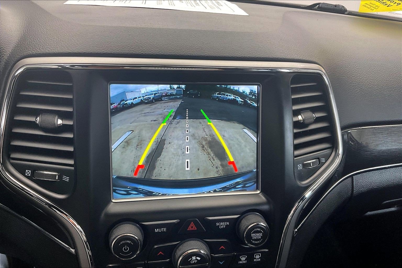 Used 2018 Silver Jeep Trailhawk 4x4 image 23