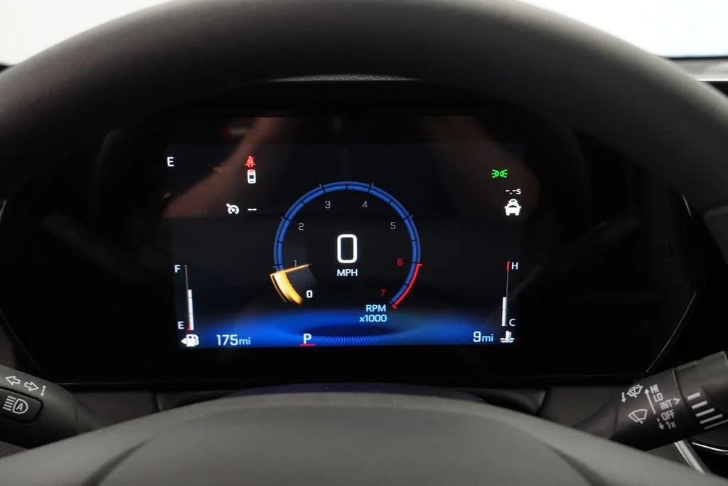 New 2026 Summit White Chevrolet LT image 15