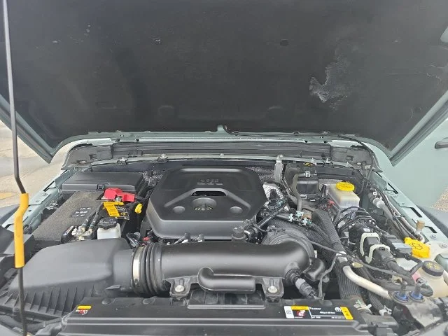 Used 2024 Gray Jeep Rubicon image 30