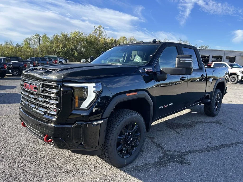 New 2026 Onyx Black GMC AT4 image 8