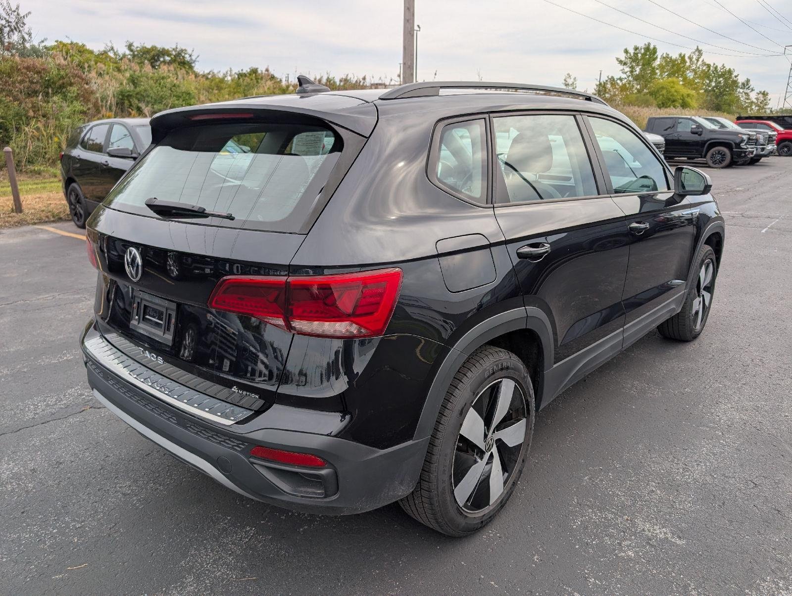 Used 2023 Deep Black Pearl Volkswagen S image 8