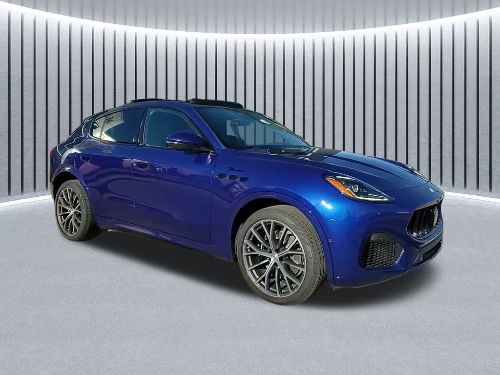 2026 Maserati Grecale Modena V6 - Photo 2