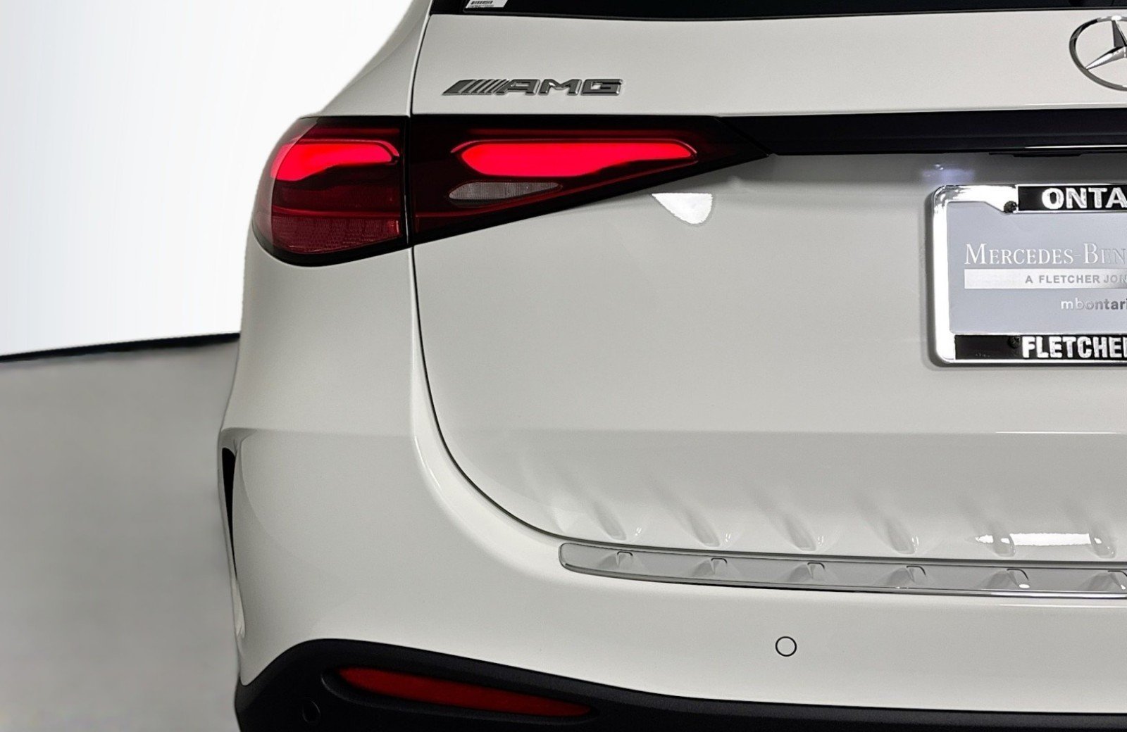 New 2026 Polar White Mercedes-Benz AMG® GLC 43 4MATIC SUV image 14