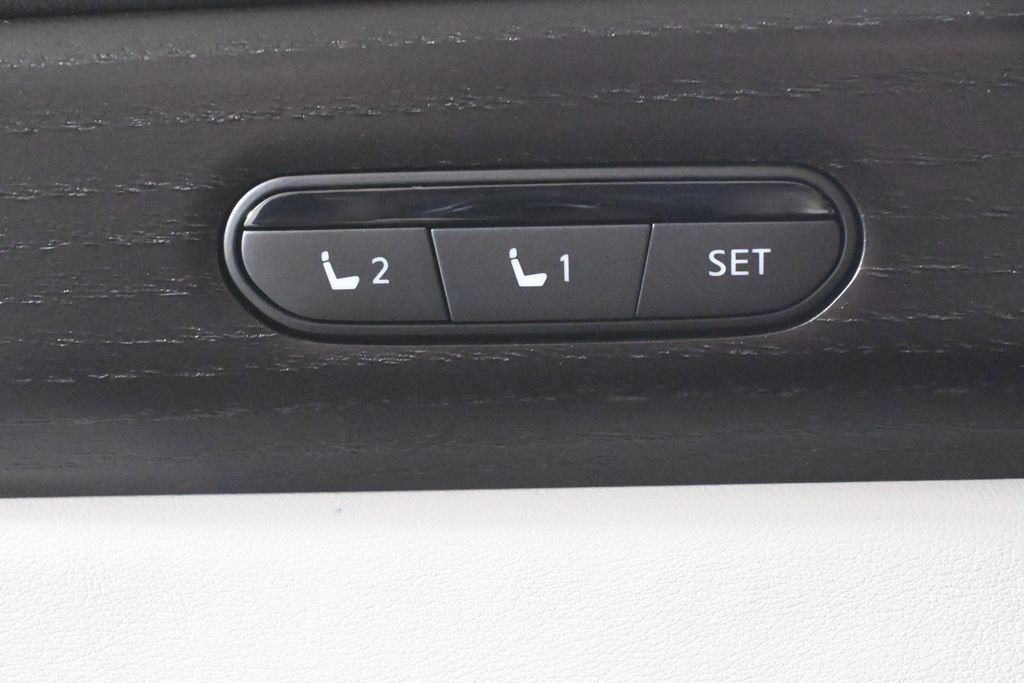New 2026 2T DEEP EMRLD INFINITI Autograph AWD image 26