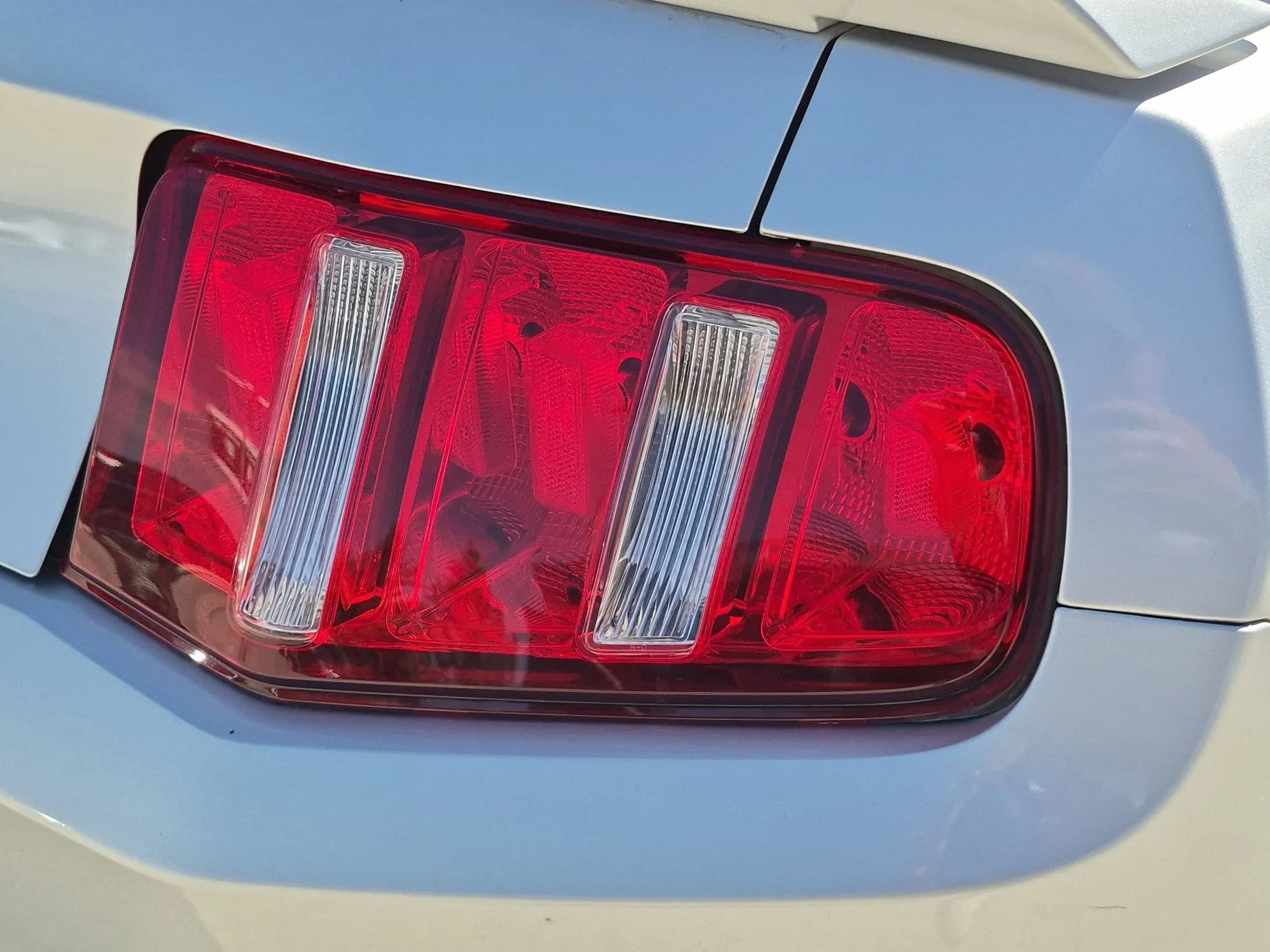 Used 2012 Ingot Silver Ford V6 Premium image 11