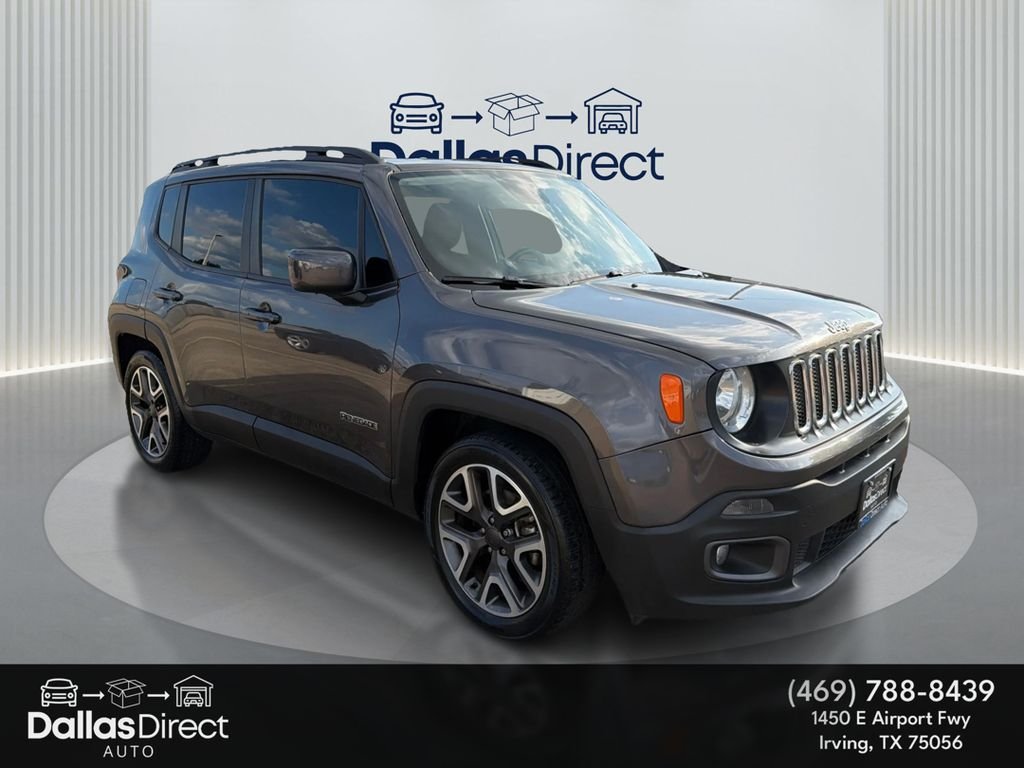 Used 2018 Granite Crystal Metallic Clearcoat Jeep Latitude image 2