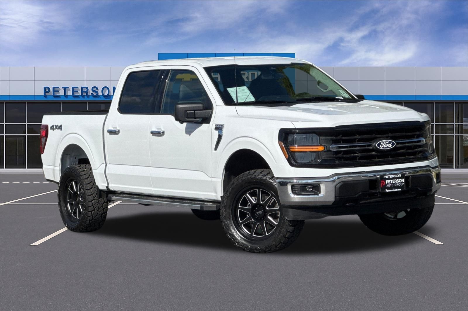 Used 2024 White Ford XLT image 2