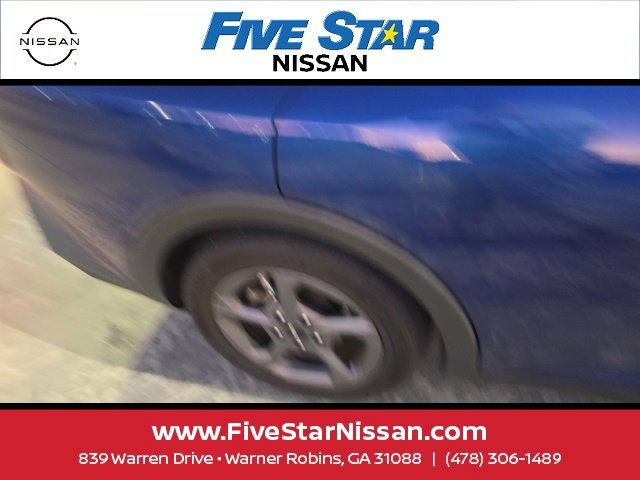 Used 2025 Blue Kia LXS image 5