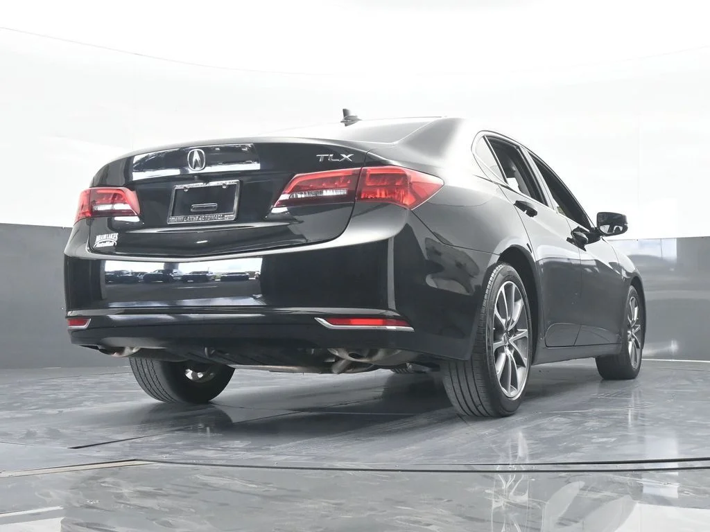 Used 2017 Black Acura V6 image 62